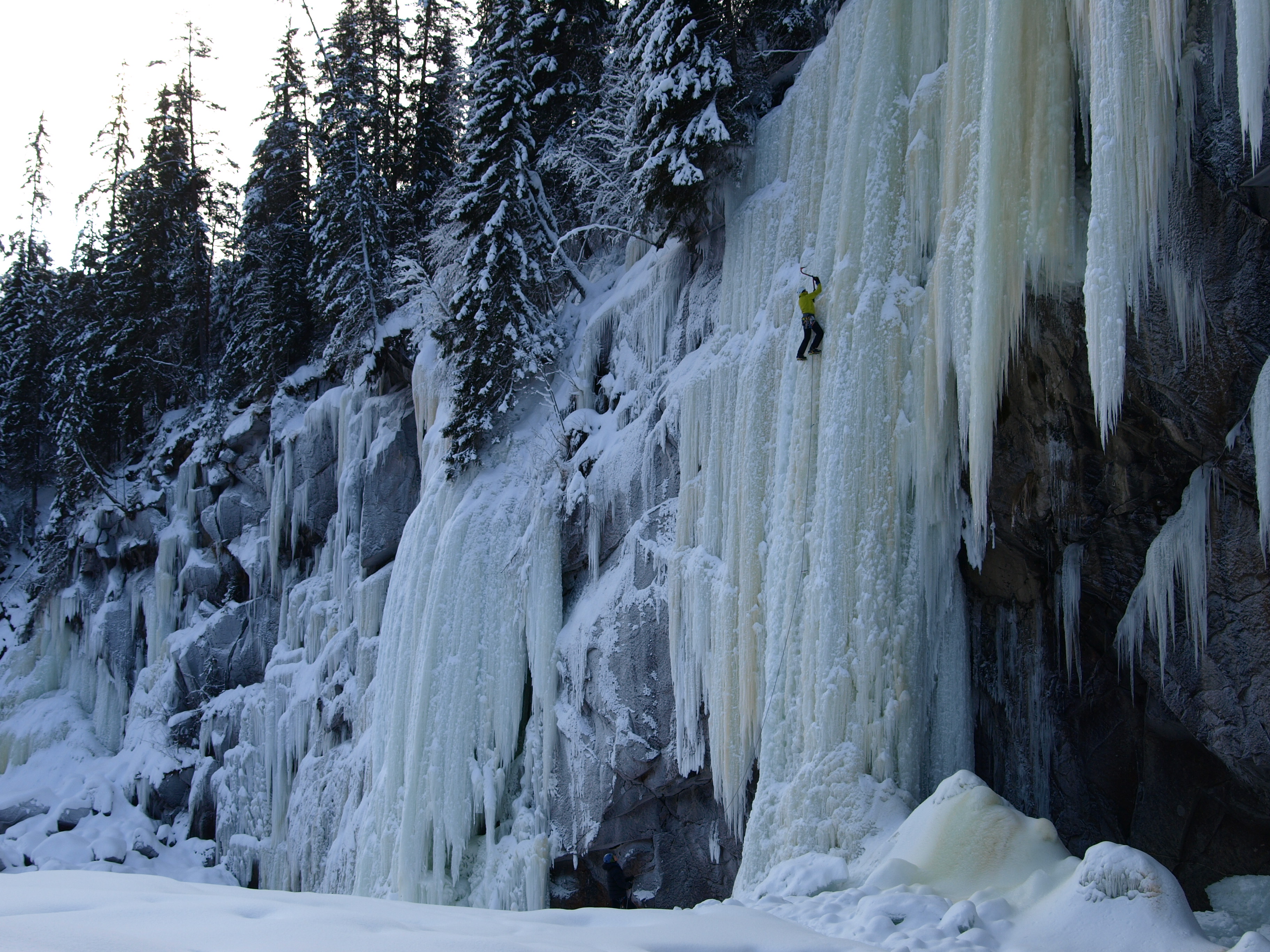Ice Climbing in Valdres